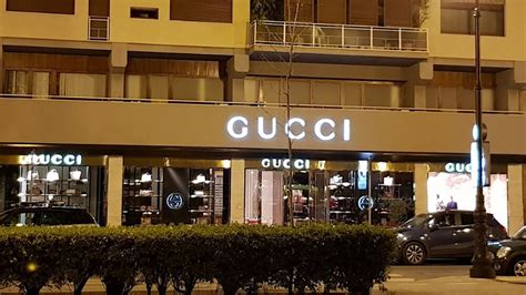 Rapina da 30 mila euro davanti a Gucci: due arrestati